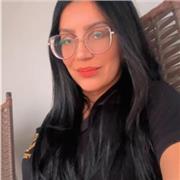 Professora de Química, Física, Matemática, Arte, Biologia, Linguagens